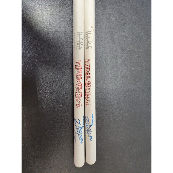 New Zildjian Travis Barker Artist Series  Drumsticks Bellagio Las Vegas Edition - Picture 4 of 10